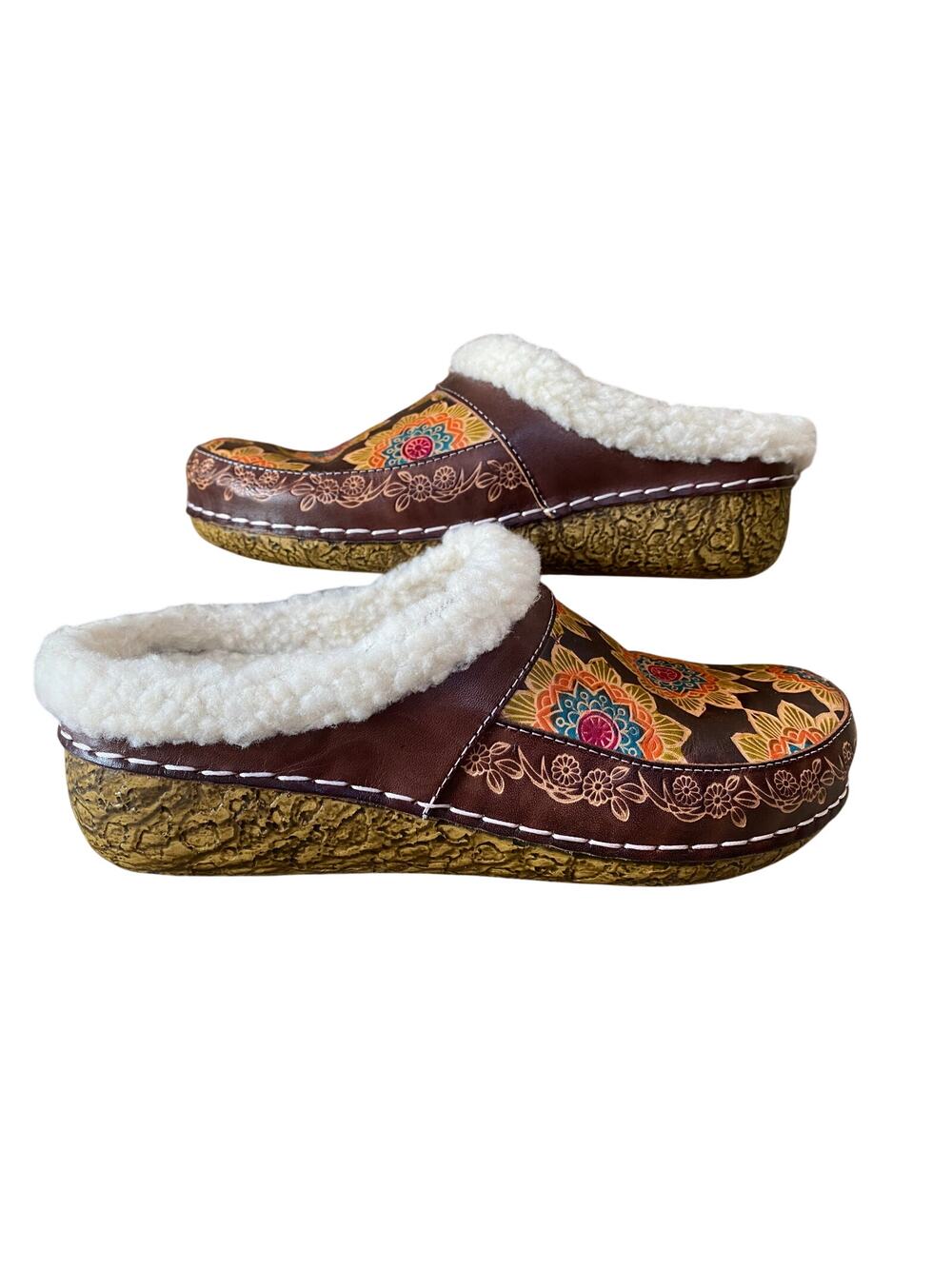 L'Artiste Spring Step Teatime Slippers EU 38 Women US 8 Brown Multi Sherpa Clogs